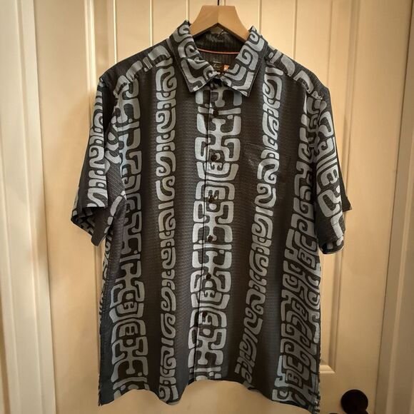 Quicksilver Waterman Collection Men Shirts Sz L Blue Button Front Short Sleeves - Picture 2 of 9